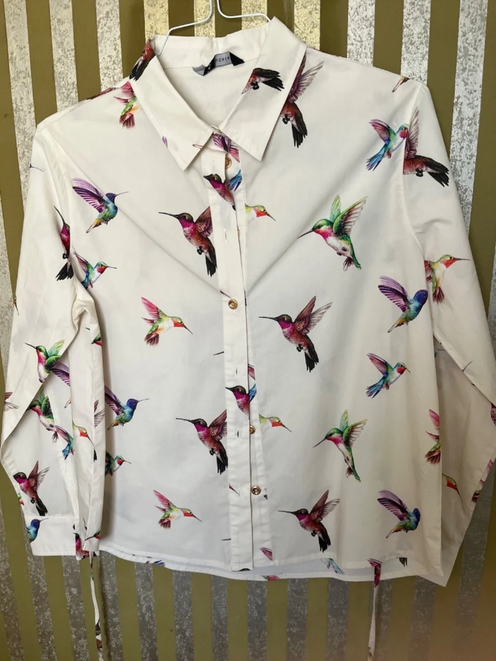 SECRETARIAT POPLIN SHIRT - HUMMINGBIRDS by CARE TUCKER - Picture 8 of 9
